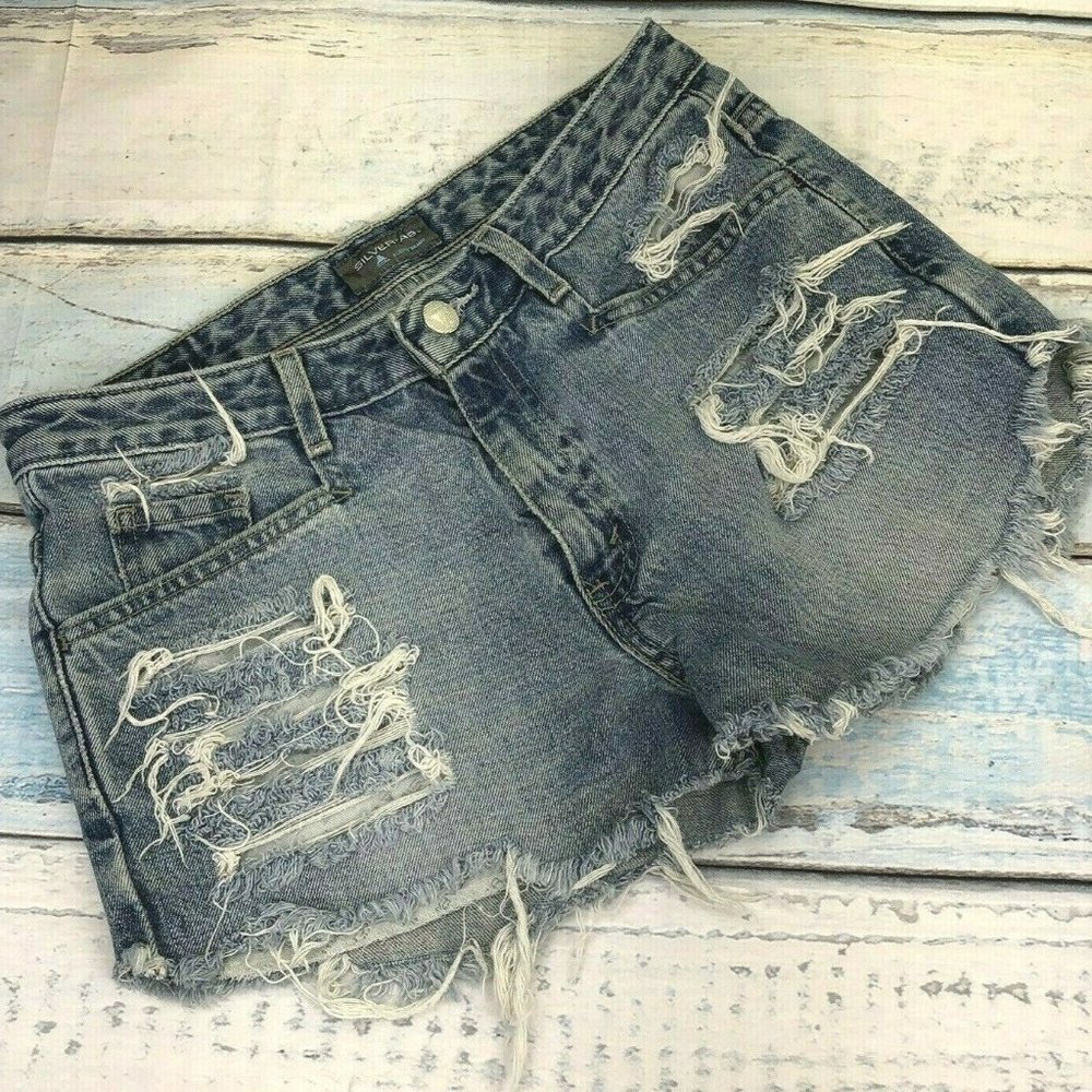 Levis Cut Off Shorts Distressed Boho Festival